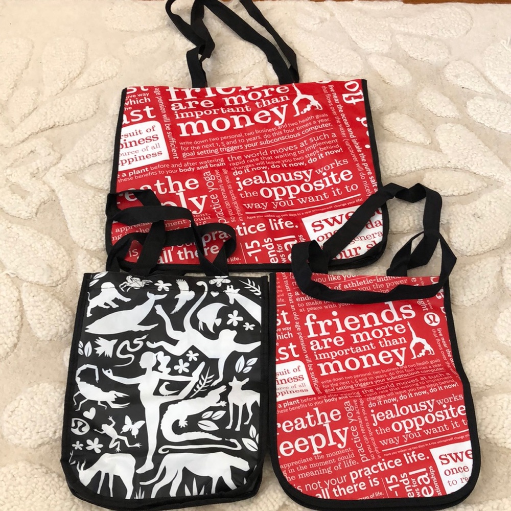 Lululemon shopping bags 2 small 1 medium